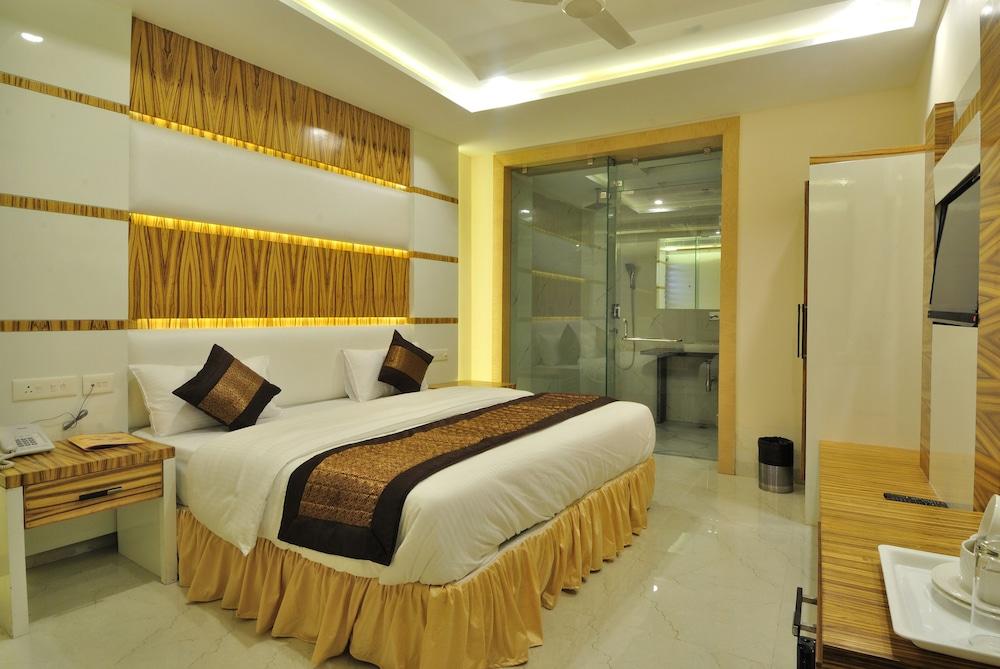 Hotel Aman Continental - Paharganj Нью-Дели Экстерьер фото